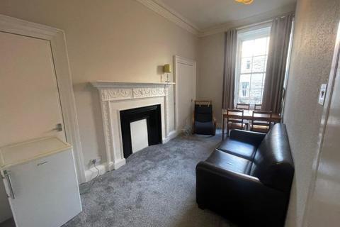 3 bedroom flat to rent, Lauriston Street, Tollcross, Edinburgh, EH3