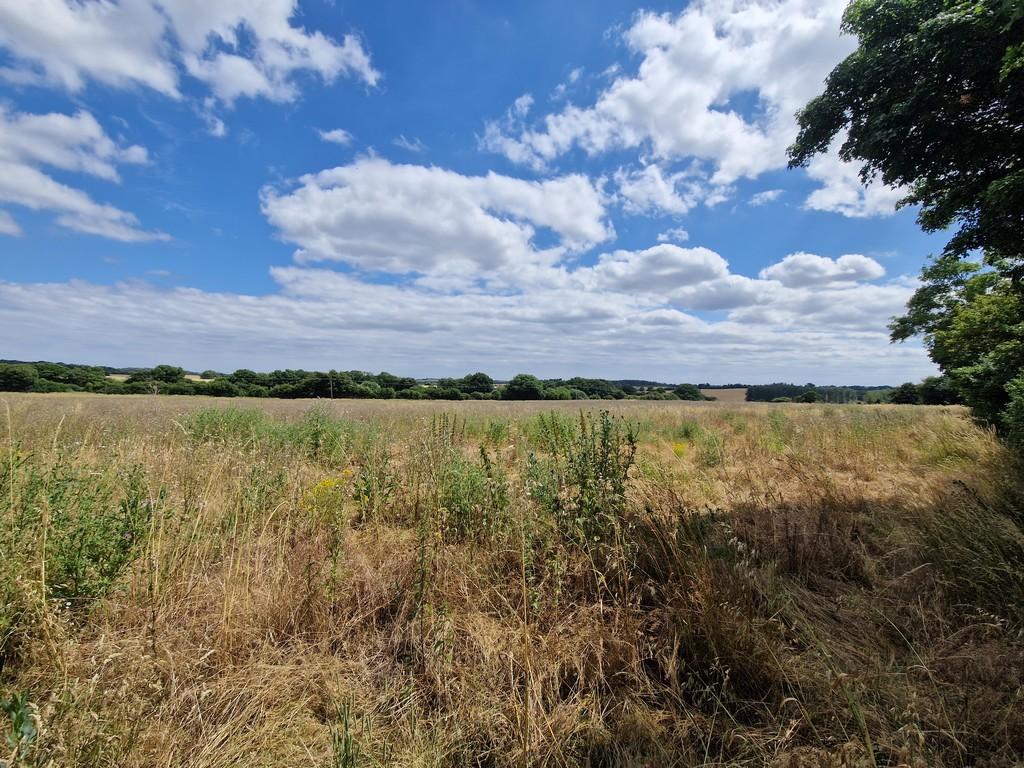 Clay Lane, Nr Lavenham Land £225,000