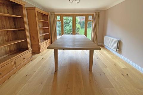 5 Eager Way, Exminster, Exeter, EX6 8TJ
