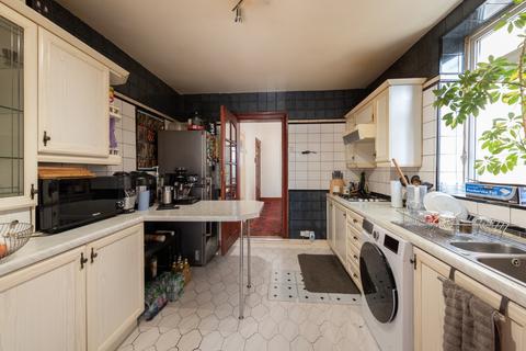 14 King Edward Road, Leyton, London, E10 6LE
