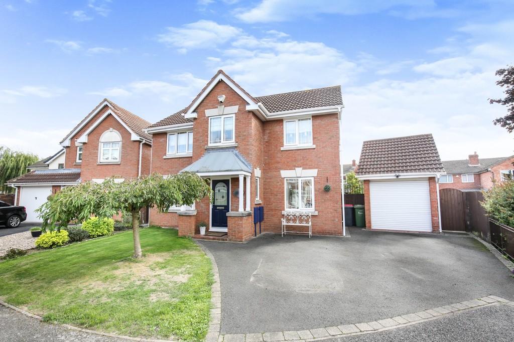 Rickyard Close, Polesworth 3 bed detached house £350,000