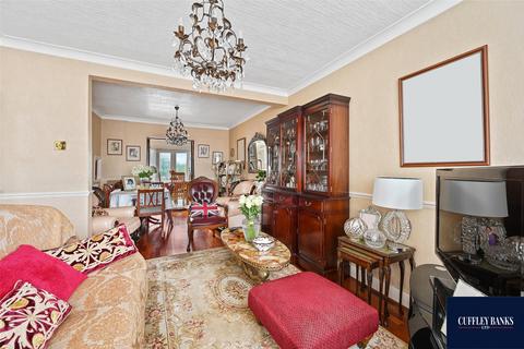 120 Rydal Crescent, Perivale, Greenford, UB6 8EQ
