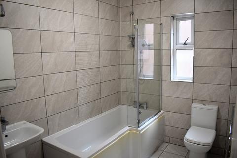 1 bedroom apartment to rent, Victoria Terrace, Hathersage Road, Manchester