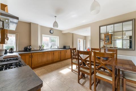 57 Nutter Lane, London, E11 2JA
