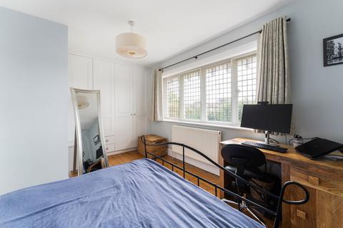 57 Nutter Lane, London, E11 2JA