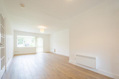 2 bedroom ground floor flat to rent, Powlett Court, Powlett Road