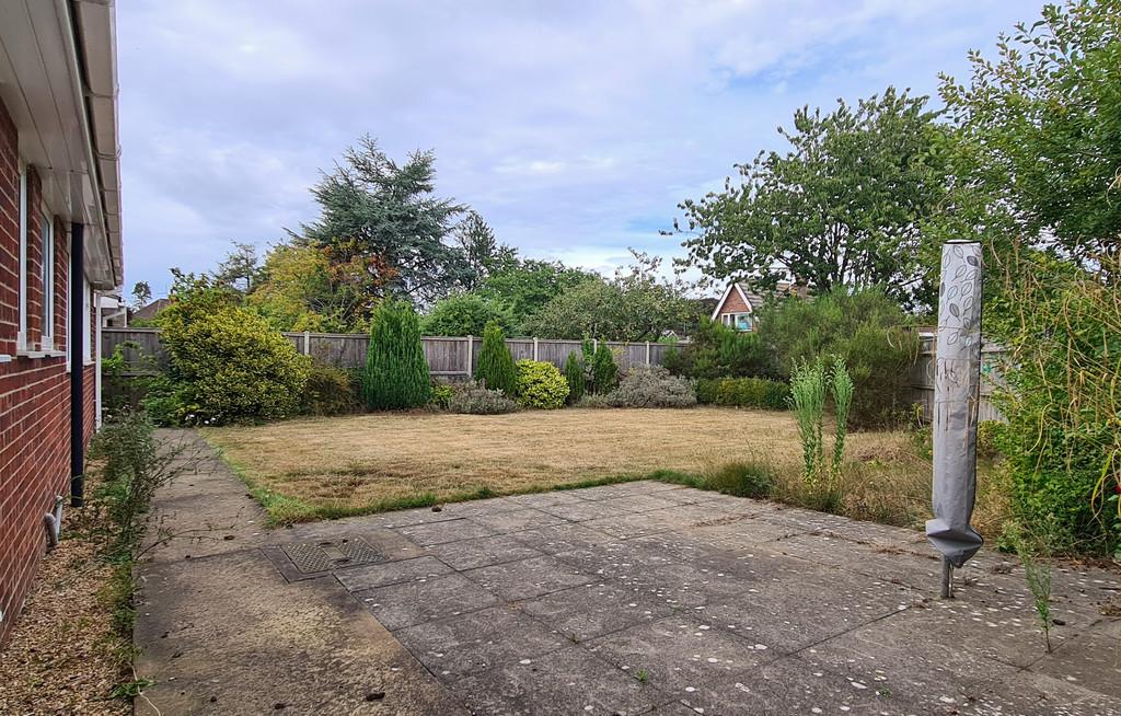 Thirlby Road, North Walsham 3 bed detached bungalow £375,000