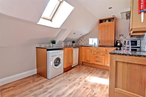 2 bedroom maisonette to rent, Bondgate Within, Alnwick, Northumberland, NE66