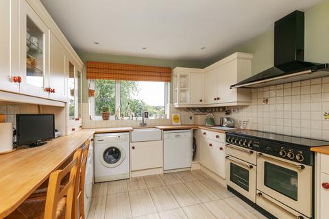 19 Bereweeke Way, Winchester, SO22 6BJ