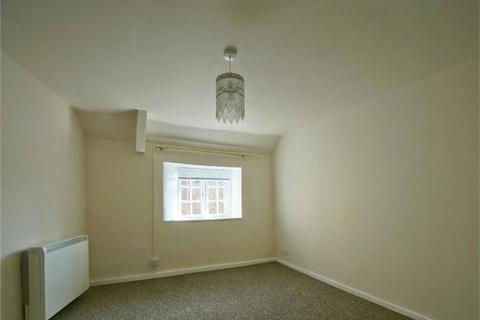 1 bedroom flat to rent, High Street, Moreton-in-Marsh