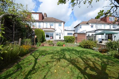 36 Vernon Drive, Stanmore, HA7 2BT