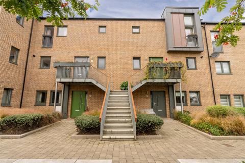 2 bedroom flat for sale - 8 Lawrie Reilly Place, Edinburgh, EH7
