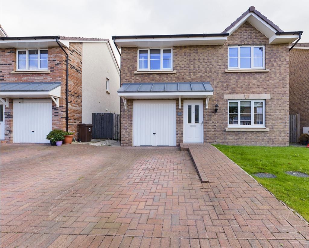 Lochside Avenue, PA7 4 bed detached house for sale £340,000