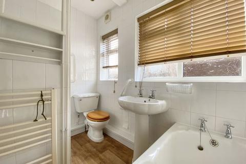 4 Hillmorton Road, Sutton Coldfield, B74 4SG