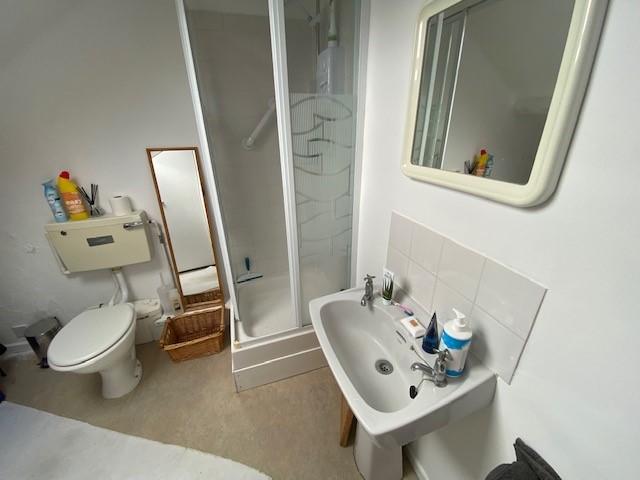 En Suite Shower Room