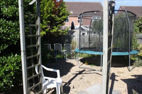 undefined, Lytham Close, Grantham, Lincolnshire, NG31