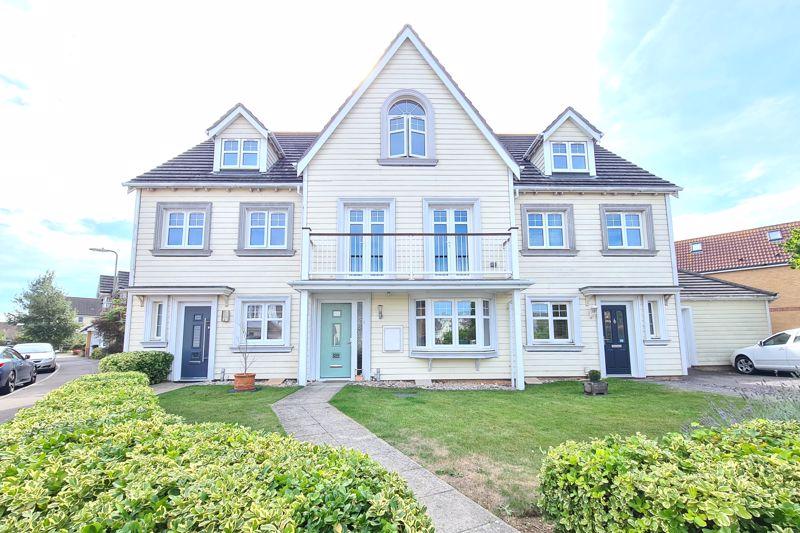 Magister Drive, Lee on the Solent, PO13 4 bed terraced house £440,000