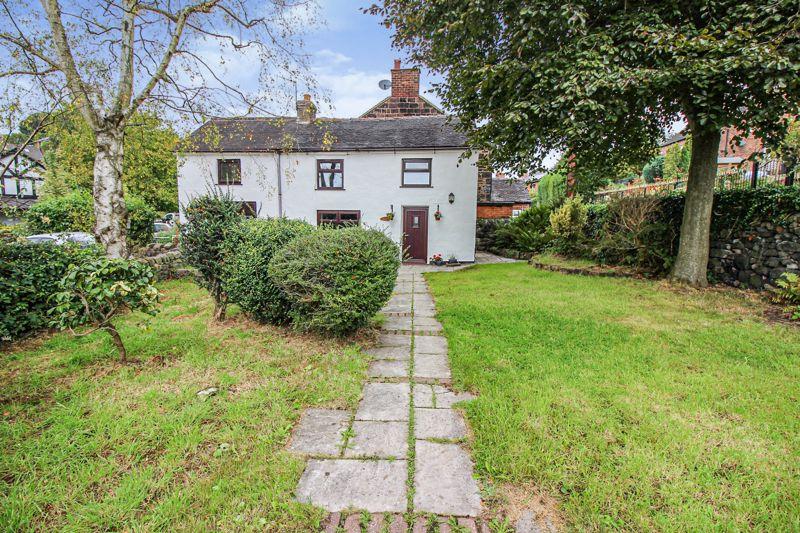Sandy Lane, Brown Edge, Staffordshire, ST6 3 bed cottage for sale £