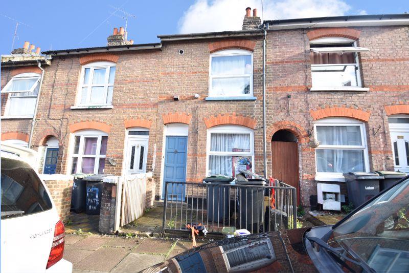 Milton Road, Luton 2 bed terraced house £250,000