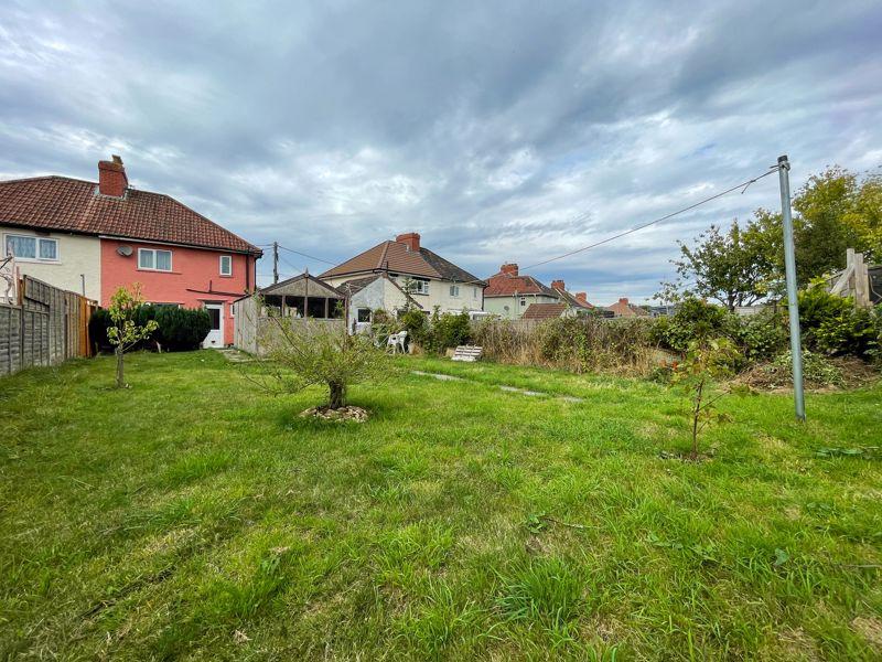 Cornwall Road, Shepton Mallet 3 bed semidetached house £229,950