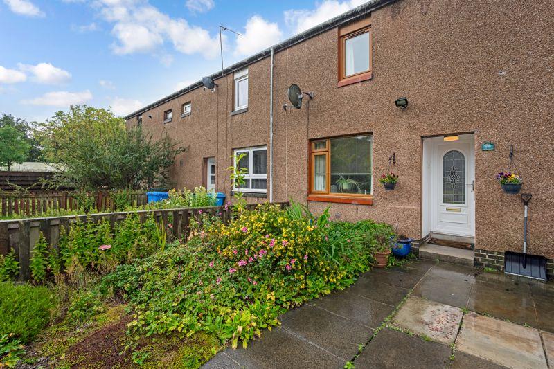 Sinclair Way, Livingston 2 bed terraced house £138,000