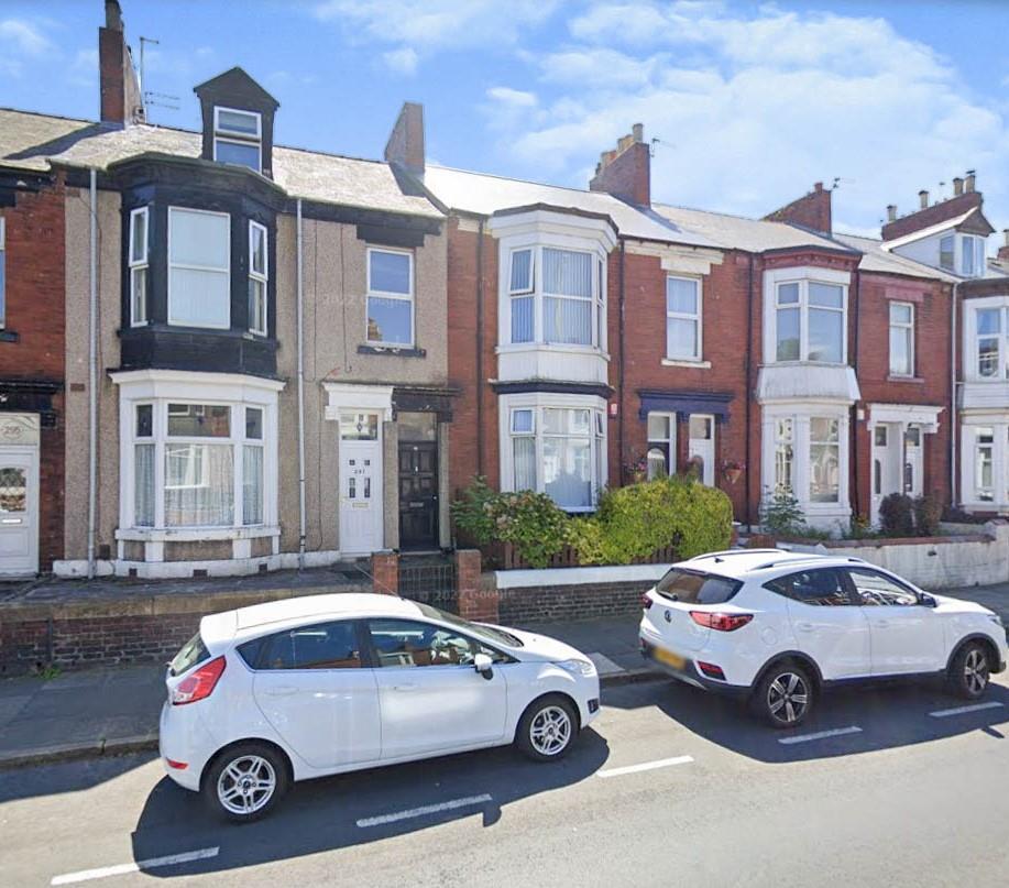 Stanhope Road, South Shields 3 bed flat £130,000