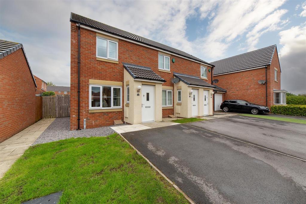 Havannah Drive, Five Mile Park, Wideopen, Newcastle Upon Tyne 2 bed end