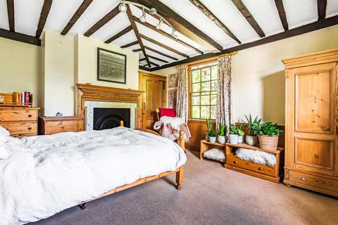 Laurel Farm House Totteridge Green, London, N20 8PH