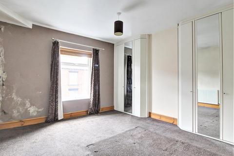 2 bedroom semi-detached house for sale - Temple Street, Middleton, Manchester, M24 2JG