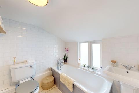 252 Church Path, Deal, CT14 9DD