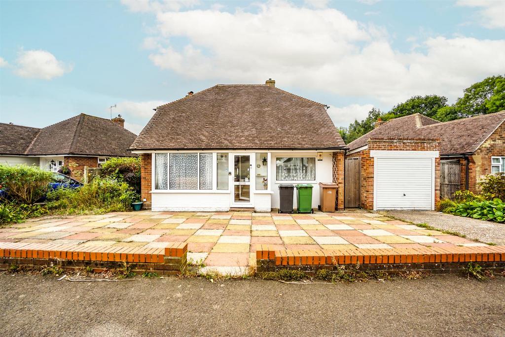 Park View, Hastings 2 bed detached bungalow £350,000