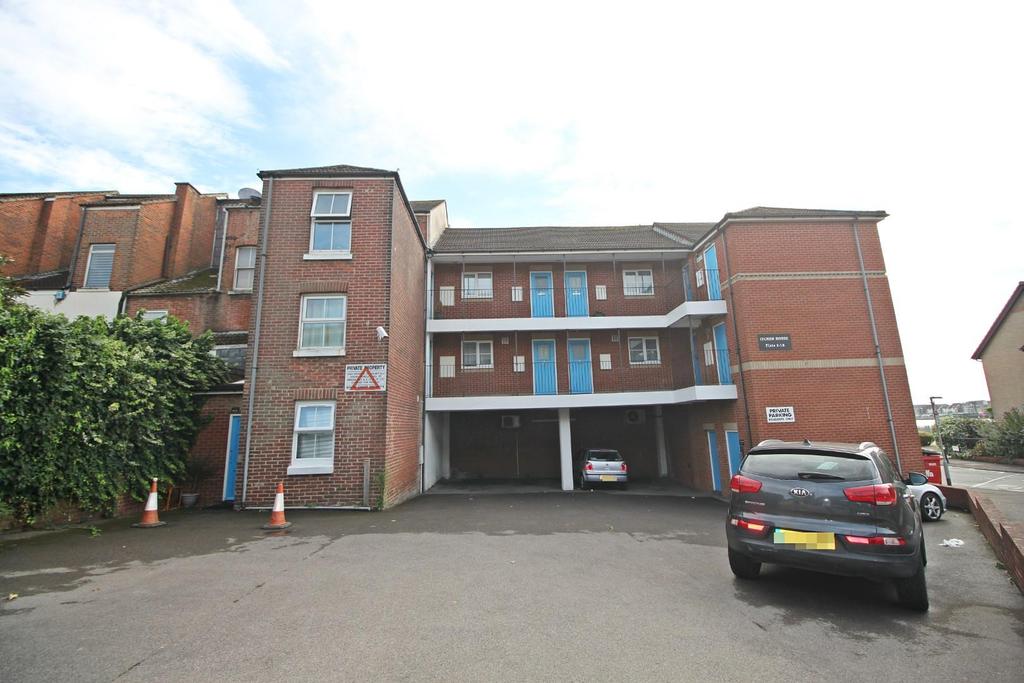 Oakbank Road, Southampton 1 bed house £650 pcm (£150 pw)