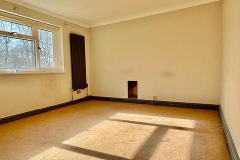 133 Silk Mill Drive, Leeds, LS16 6PU