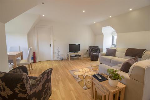 2 bedroom apartment for sale, Hatch Lane, Windsor