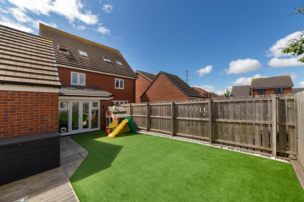 Shotton View, Great Park, Newcastle Upon Tyne 3 bed townhouse for sale