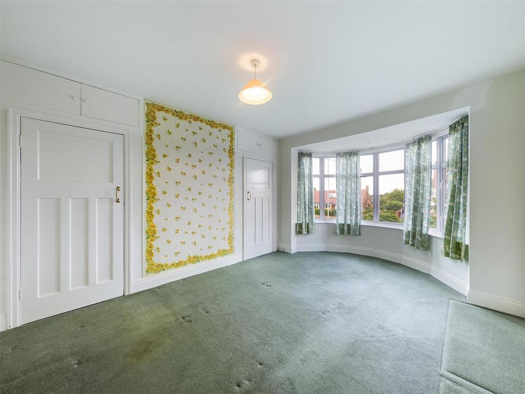 Bedroom:
