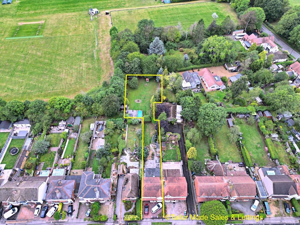 Nailcote Avenue, Tile Hill Village... 3 bed semidetached house £450,000