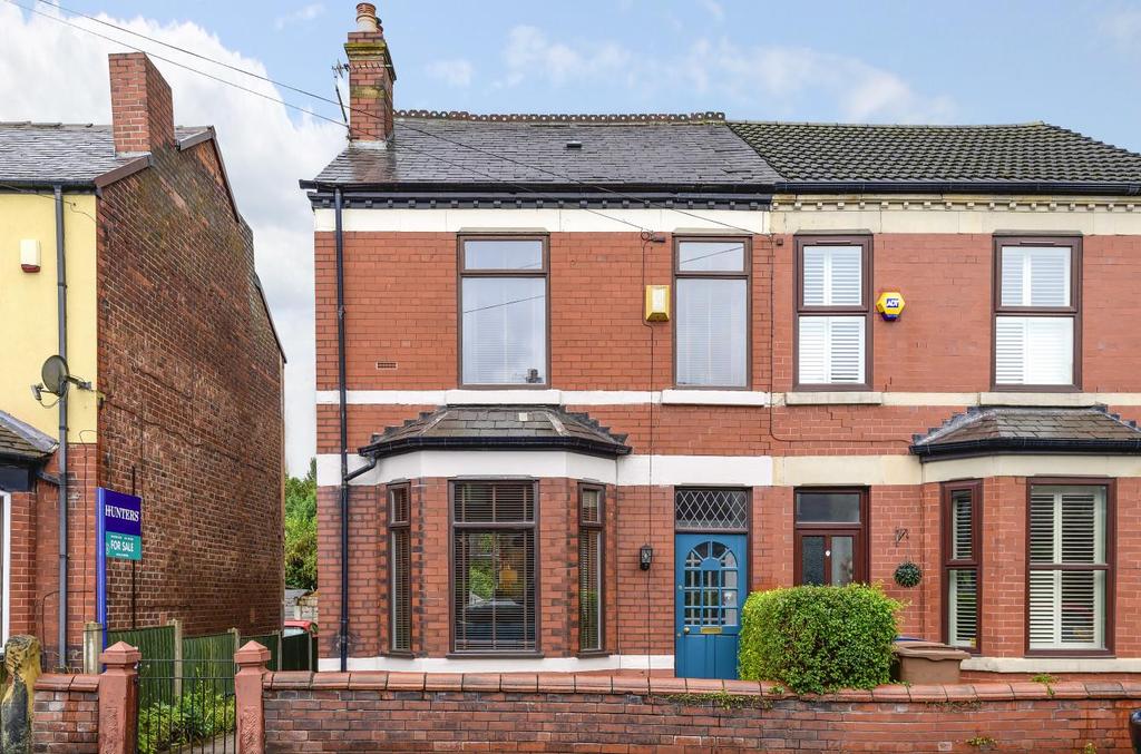 Worsley Road, Eccles, Manchester, M30 8HG 3 bed semidetached house £