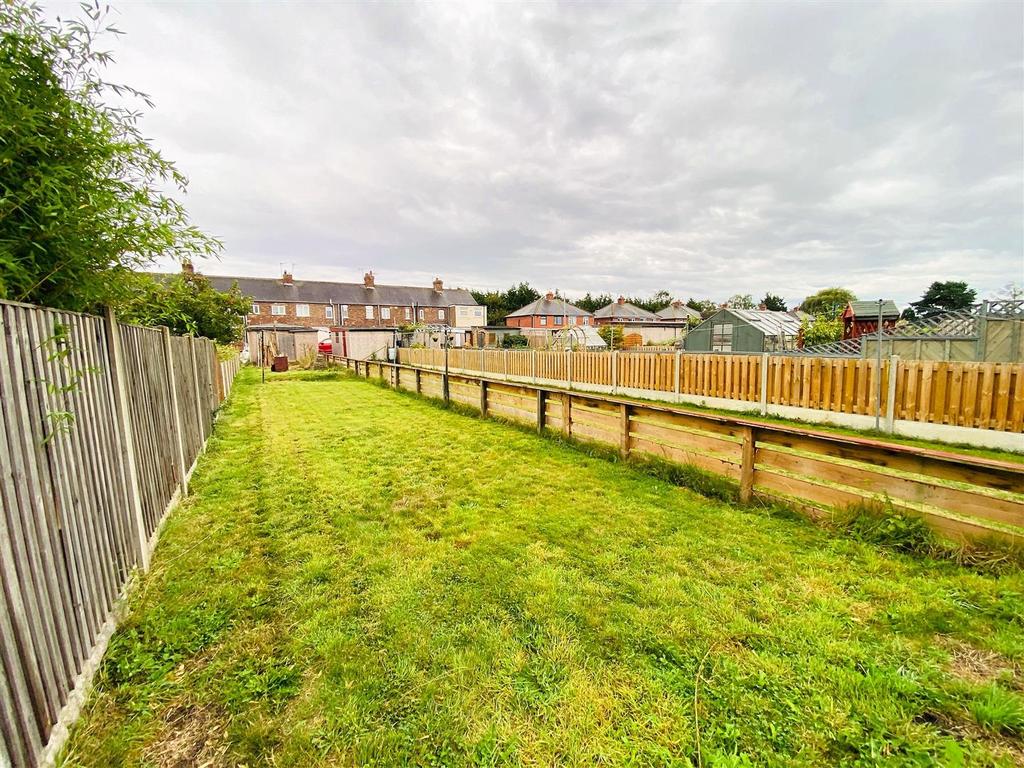 Paper Mill Road, Rawcliffe Bridge, Goole 2 bed terraced house for sale