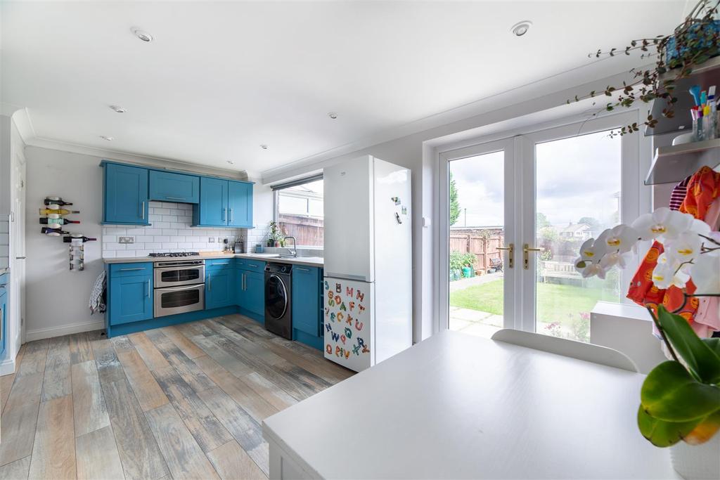 Broomley Walk, Red House Farm, Newcastle Upon Tyne 3 bed end of terrace