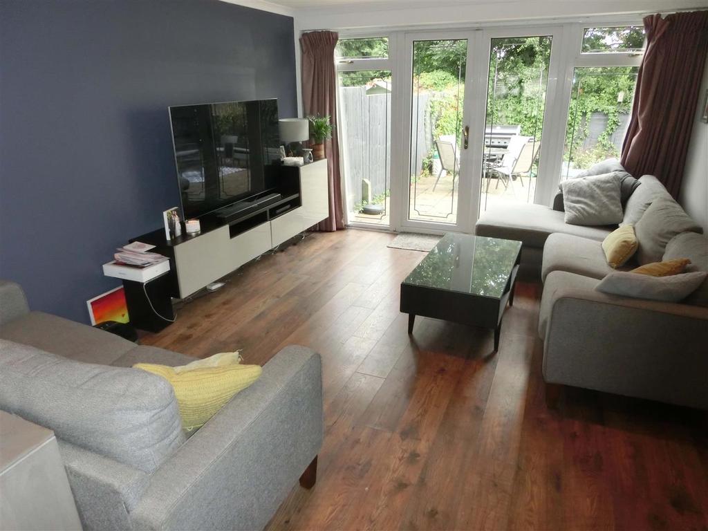 Harton Way, Birmingham 3 bed semidetached house £285,000