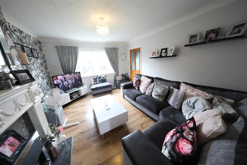 Marsdale, Hull 3 bed end of terrace house £135,000