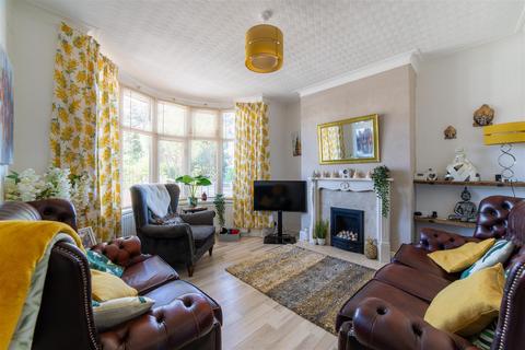 3 bedroom semi-detached house for sale - Mitford Gardens, Wideopen, Newcastle Upon Tyne