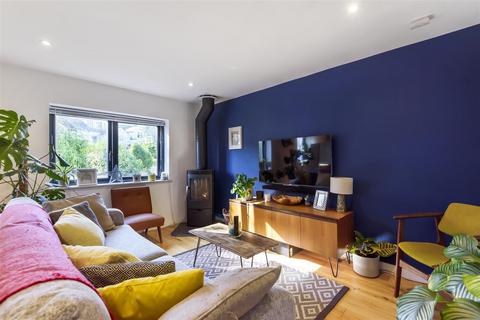 Helvellyn Glen Road, Wadebridge, PL27 7PD