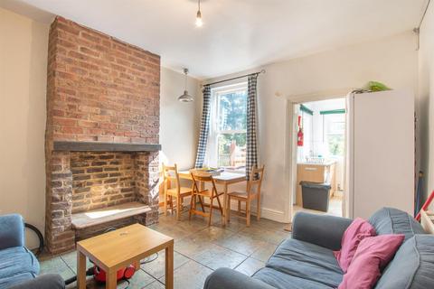 87 Burns Road, Sheffield, S6 3GL