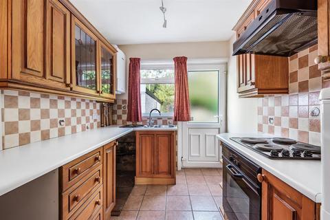20 Bowood Crescent, Leeds, LS7 2PY