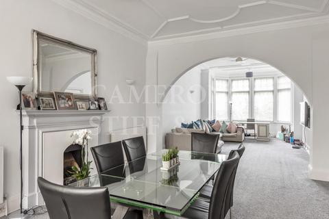 87 Dartmouth Road, London, NW2 4ER