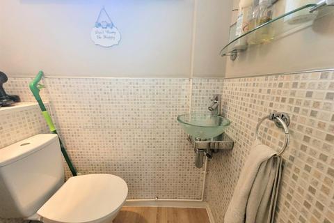 14 Duchess Close, Rochester, ME2 3TX