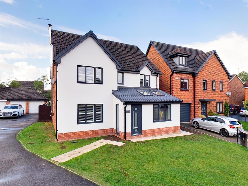 Goodwood Close, Beverley 5 bed detached house for sale £550,000
