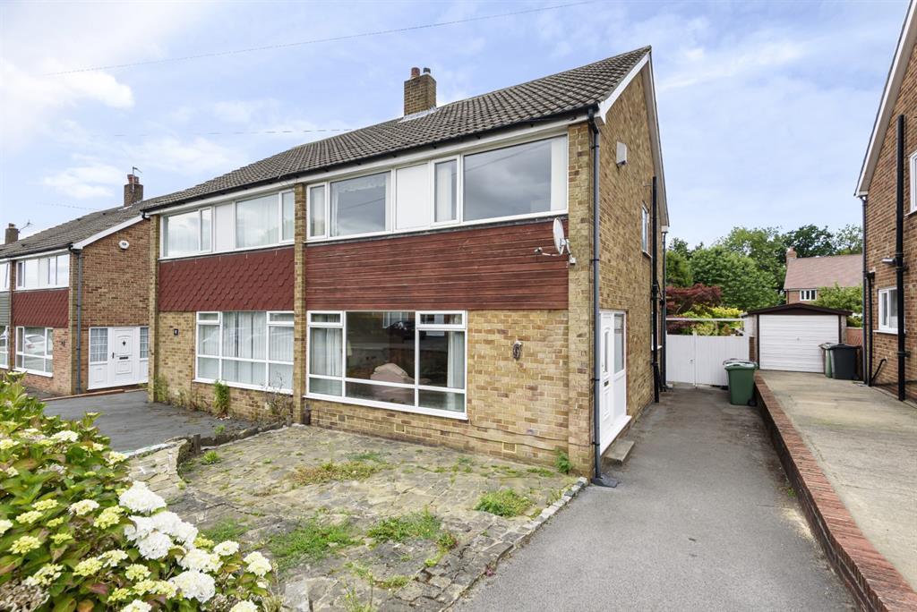 Victoria Mount, Horsforth, LS18 3 bed semidetached house £325,000